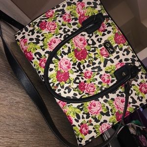 BETSEY JOHNSON PURSE